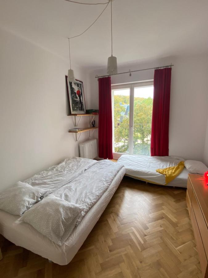Kawalerka W Centrum Gdyni Z Osobna Kuchnia, 15 Min Spacerem Od Morza Gdynia Eksteriør billede